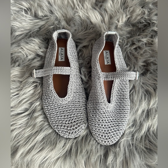 Alaia Shoes - Alaïa crochet ballet flat with a Mary-Jane strap in silver size 37 - US 7